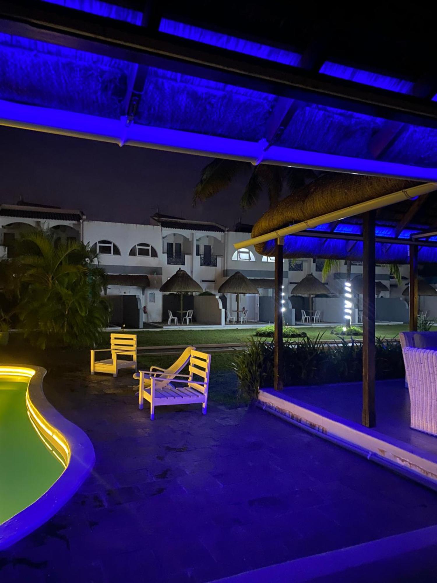 สเตลล่า ริน่า Bed & Breakfast กรองด์เบย์ ภายนอก รูปภาพ