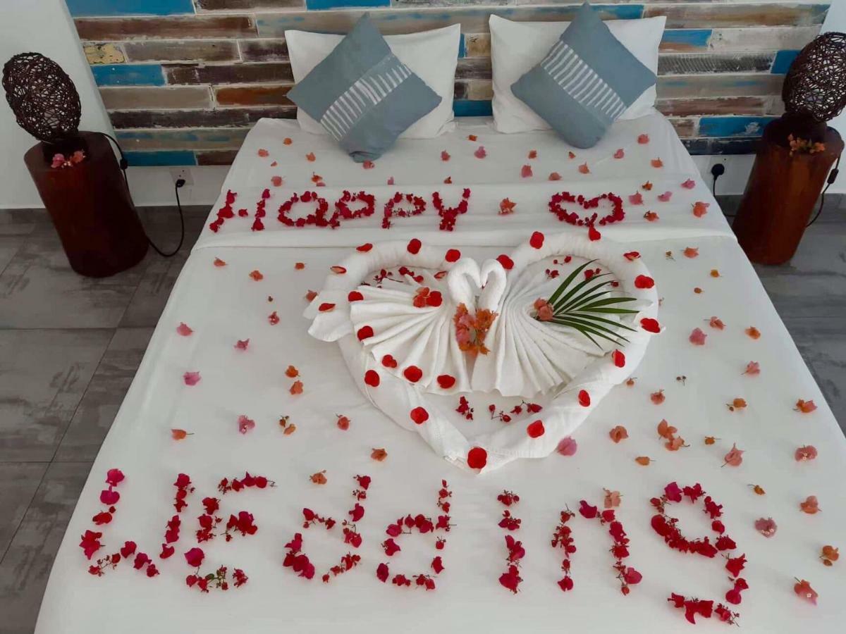 สเตลล่า ริน่า Bed & Breakfast กรองด์เบย์ ภายนอก รูปภาพ